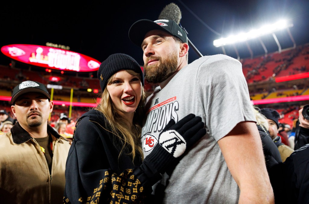 Taylor Swift 2025 Super Bowl Early Prop Bets: On-Field Kiss Total, More