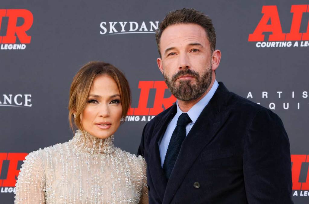 Jennifer Lopez, Ben Affleck Officially Single After Divorce Statement