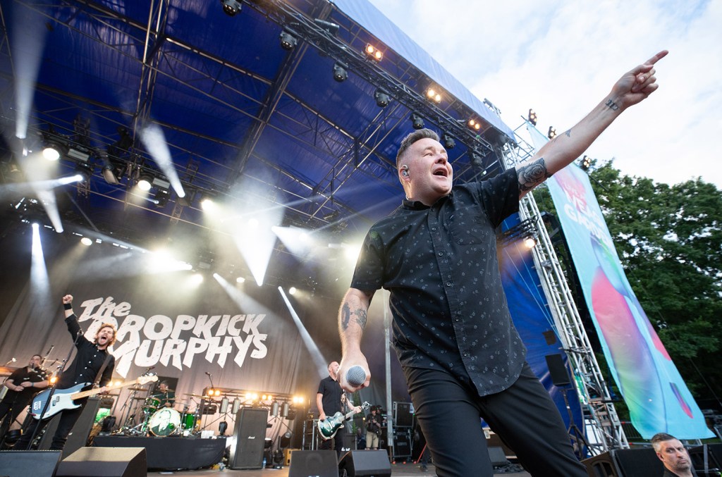 Dropkick Murphys & Pogues Top Bill for Seisiún Irish Festival