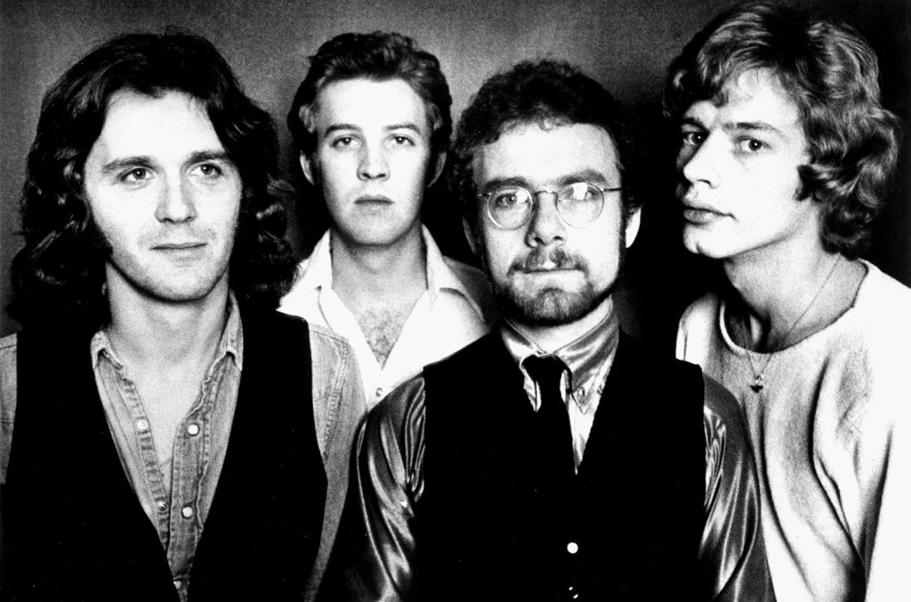 King Crimson's Robert Fripp Recovering after relief surgery